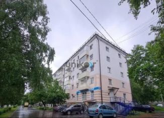 Продается 1-ком. квартира, 33 м2, Уфа, Первомайская улица, 73, Калининский район