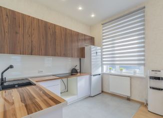 Сдам 2-ком. квартиру, 62 м2, Мурино, Ручьёвский проспект, 17к1, ЖК Айди Мурино