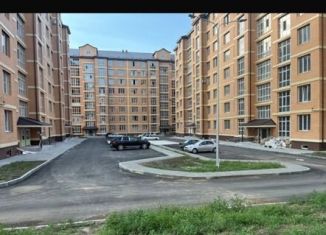 Продаю 2-ком. квартиру, 72 м2, Грозный, улица Сайханова, 133к14