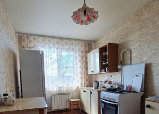 Продам 3-ком. квартиру, 65.1 м2, Нижегородская область, улица Адмирала Макарова, 4