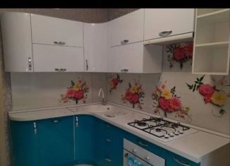 Сдаю трехкомнатную квартиру, 61.9 м2, Липецк