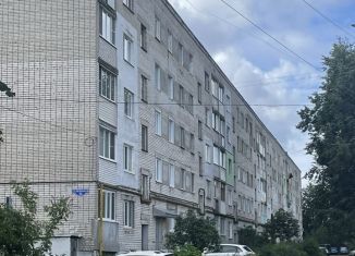 Продается двухкомнатная квартира, 48.9 м2, Вязники, Вишнёвая улица, 34