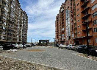 2-комнатная квартира на продажу, 63 м2, Махачкала, улица Хаджи Булача, 14, ЖК Ак-Гёль