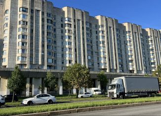 Продам трехкомнатную квартиру, 56.1 м2, Санкт-Петербург, Новосмоленская набережная, 1Е