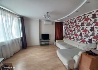 Продается двухкомнатная квартира, 67 м2, Татарстан, улица Ленина, 171