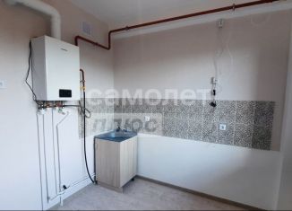 Продам 3-ком. квартиру, 65 м2, Горячий Ключ, улица Ленина, 147А