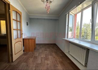 Продается 2-ком. квартира, 43.3 м2, Астрахань, улица Николая Ветошникова, 54