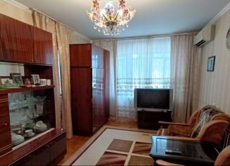 Продажа 2-ком. квартиры, 45 м2, Краснодар, улица Селезнёва, 186, Карасунский округ