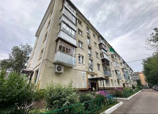 Продается 1-ком. квартира, 30.8 м2, Калужская область, улица Маршала Жукова, 47