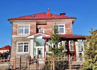 Продам 2-комнатную квартиру, 81 м2, село Озерецкое, Никольская улица, 41