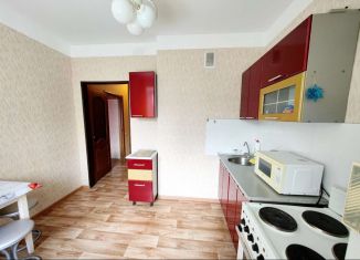 Сдам 1-ком. квартиру, 41 м2, Тольятти, улица Фрунзе, 8А