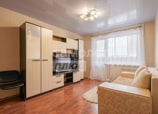 Продается 2-комнатная квартира, 47.6 м2, Екатеринбург, улица Старых Большевиков, 50, метро Проспект Космонавтов