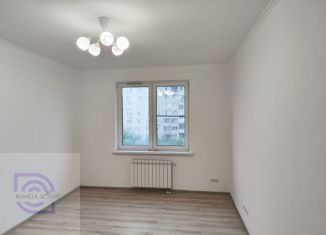 Продается многокомнатная квартира, 57.8 м2, Москва, метро Селигерская, Ангарская улица, 33А