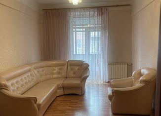 Продам 3-ком. квартиру, 95 м2, Самара, метро Алабинская, улица Нефтяников, 8