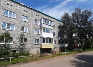 Продам 2-комнатную квартиру, 50 м2, Калачинск, Заводская улица, 47