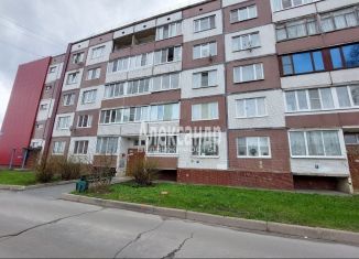 Продажа двухкомнатной квартиры, 52 м2, Кириши, улица Декабристов Бестужевых, 27