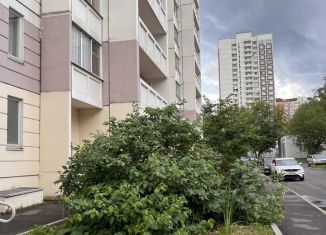 Сдаю 3-ком. квартиру, 75 м2, Москва, Онежская улица, 51к1, район Ховрино