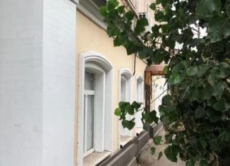 Сдача в аренду офиса, 40 м2, Астрахань, улица Дарвина, 3