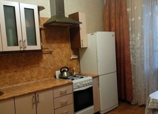 Продам 1-ком. квартиру, 40 м2, Саранск, улица Попова, 64Гк2