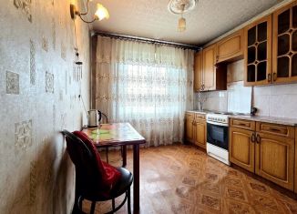 Продается четырехкомнатная квартира, 77.4 м2, Абакан, улица Маршала Жукова, 3