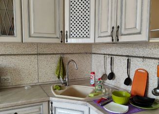 Продам однокомнатную квартиру, 40 м2, Абакан, проспект Ленина, 49