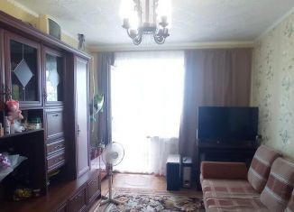 2-комнатная квартира на продажу, 43.7 м2, Северск, улица Ленина, 96