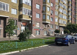 Продажа торговой площади, 39 м2, Курск, проспект Вячеслава Клыкова, 16