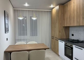 Продаю однокомнатную квартиру, 45.1 м2, Тамбов, улица имени С.И. Савостьянова, 14