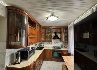 Сдам в аренду 2-комнатную квартиру, 54 м2, Сочи, Виноградная улица, 152, микрорайон Донская