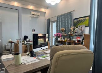 Сдам офис, 209 м2, Республика Башкортостан, улица Цюрупы, 75