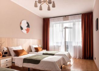 2-комнатная квартира в аренду, 80 м2, Калининград, Ольштынская улица, 5