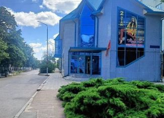 Сдача в аренду помещения свободного назначения, 299.6 м2, Кропоткин, Красная улица, 81/1