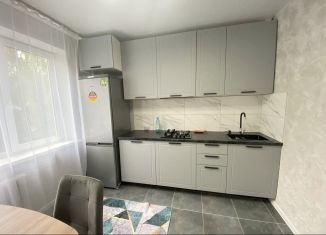 Продается 3-комнатная квартира, 70 м2, Смоленск, улица Гарабурды, 25