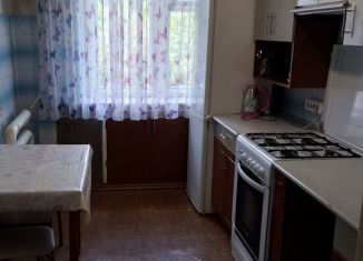 Сдаю в аренду 3-комнатную квартиру, 63 м2, Павловск, микрорайон Гранитный, 32