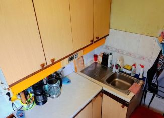 Продам 3-комнатную квартиру, 49.4 м2, Москва, Дубнинская улица, 12к1, район Восточное Дегунино