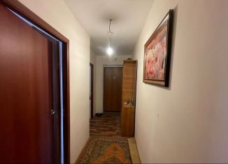 Продам 3-комнатную квартиру, 58.8 м2, Калмыкия, 10-й микрорайон, 15к1