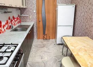 Продам 3-комнатную квартиру, 58.1 м2, Коркино, улица 30 лет ВЛКСМ, 39Б