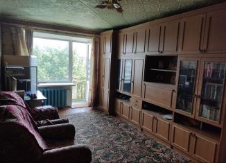 Продам 1-ком. квартиру, 30 м2, Серов, улица Победы, 14