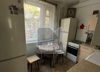 Продаю трехкомнатную квартиру, 60 м2, Йошкар-Ола, улица Строителей, 21, 9-й микрорайон