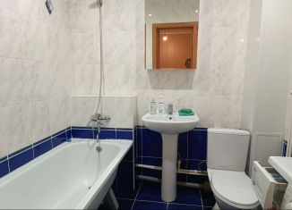 Продаю 1-ком. квартиру, 37 м2, Елец, микрорайон Александровский, 16