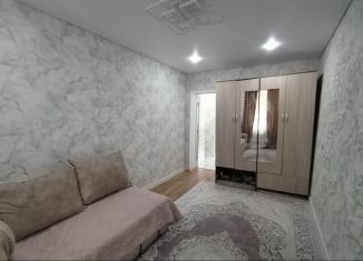 Продам 3-ком. квартиру, 62.5 м2, Октябрьский, 34-й микрорайон, 5