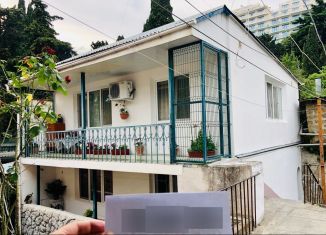 Сдаю в аренду дом, 95 м2, Ялта, улица Войкова, 9