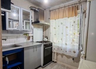 Сдача в аренду двухкомнатной квартиры, 45 м2, Краснодар, улица Айвазовского, микрорайон Черемушки