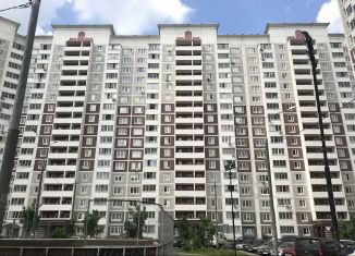 Продам однокомнатную квартиру, 37 м2, Лобня, улица Катюшки, 58