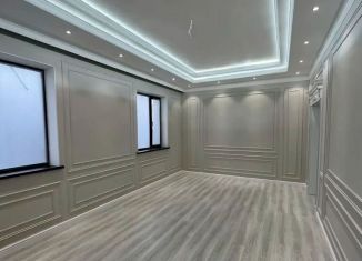 Продам 2-ком. квартиру, 78 м2, Дагестан, проспект Насрутдинова, 162