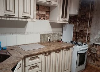 Сдаю 2-комнатную квартиру, 56 м2, Ишим, Деповская улица, 208А