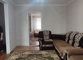 Сдача в аренду 2-ком. квартиры, 48 м2, Грозный, улица Дьякова, 19, 4-й микрорайон