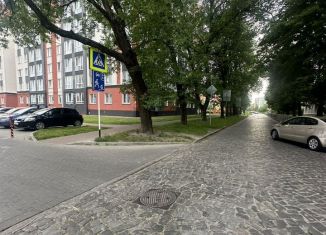 Продается 1-ком. квартира, 28.7 м2, Калининград