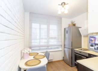 Продам однокомнатную квартиру, 32.9 м2, Тюмень, улица Червишевский Тракт, 45к3, ЖК Апрель