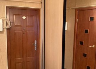 Продаю 1-ком. квартиру, 34 м2, Екатеринбург, метро Ботаническая, улица Черняховского, 40
